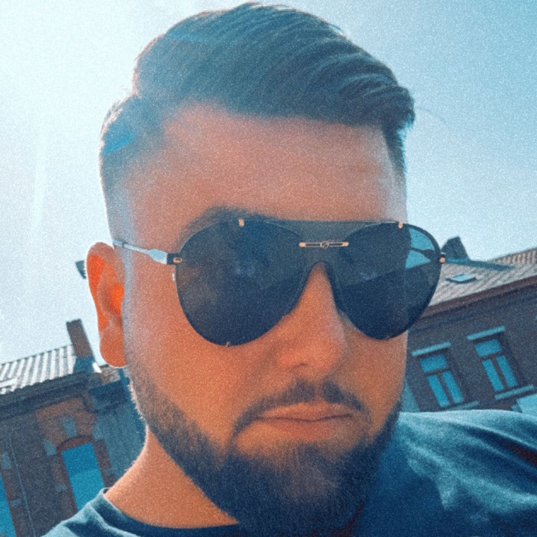 @benlive0